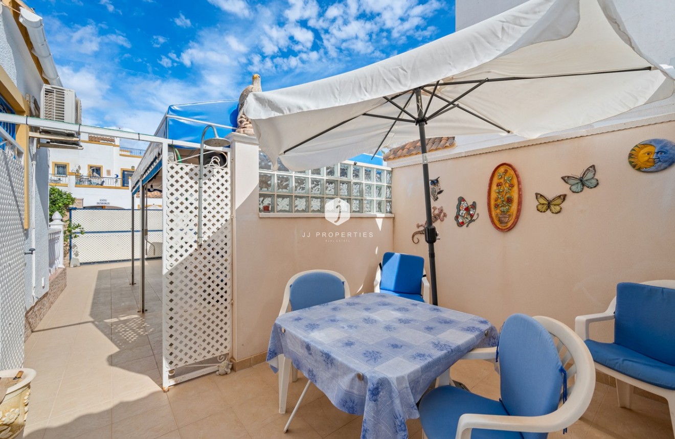 Tweedehands - Villa -
Torrevieja - Costa Blanca