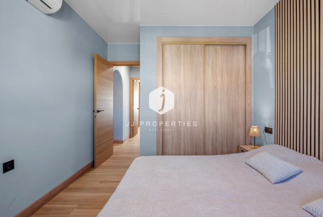 Tweedehands - Appartement / flat -
San Miguel de Salinas - Inland