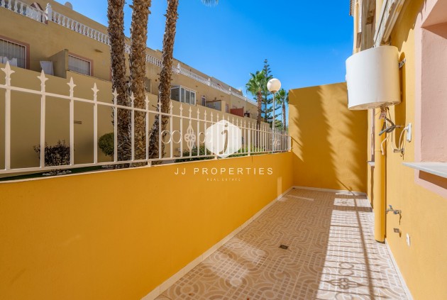 Tweedehands - Appartement / flat -
San Miguel de Salinas - Inland
