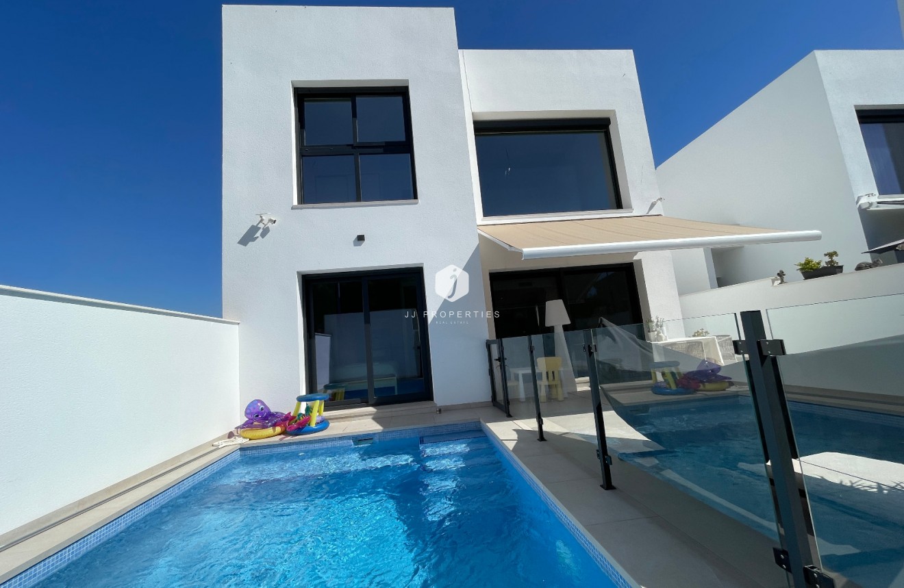 Tweedehands - Villa -
Formentera del Segura - Costa Blanca