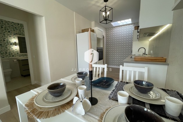 Tweedehands - Chalet -
Torrevieja - Costa Blanca