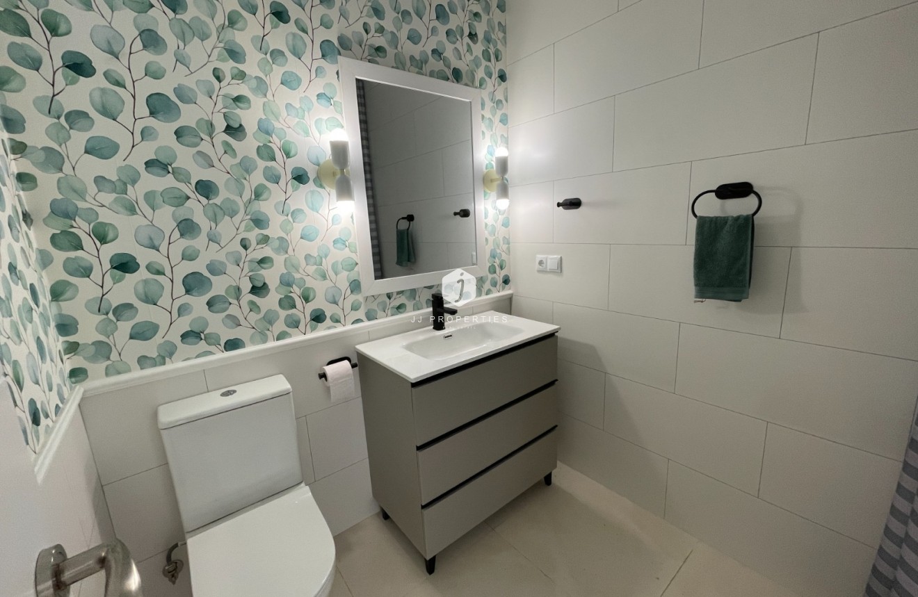 Tweedehands - Chalet -
Torrevieja - Costa Blanca