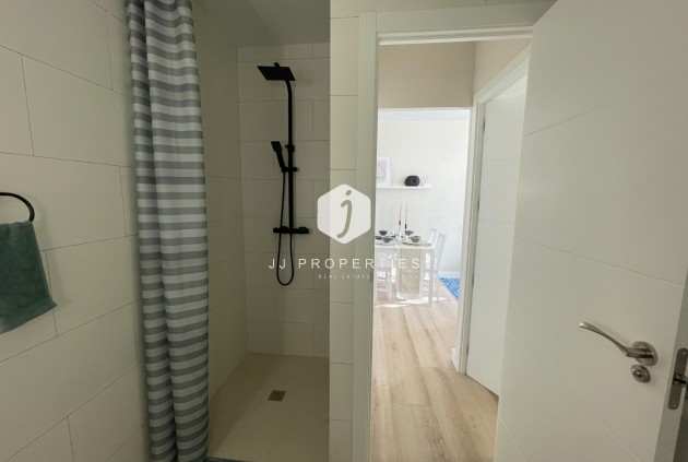 Tweedehands - Chalet -
Torrevieja - Costa Blanca