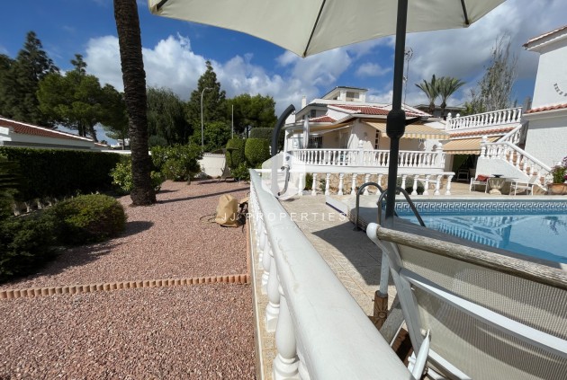 Tweedehands - Villa -
Ciudad Quesada - Costa Blanca