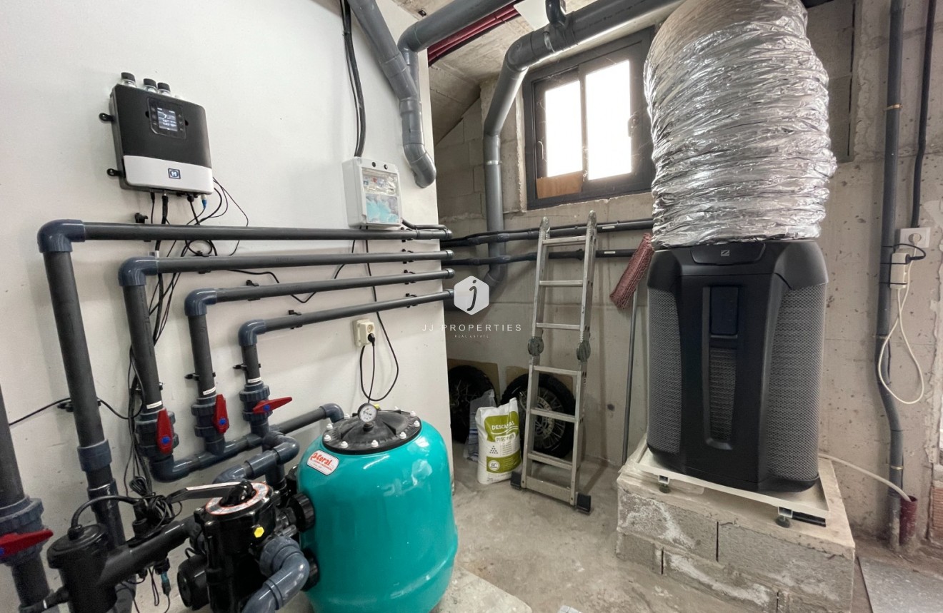 Tweedehands - Villa -
Dolores - Costa Blanca