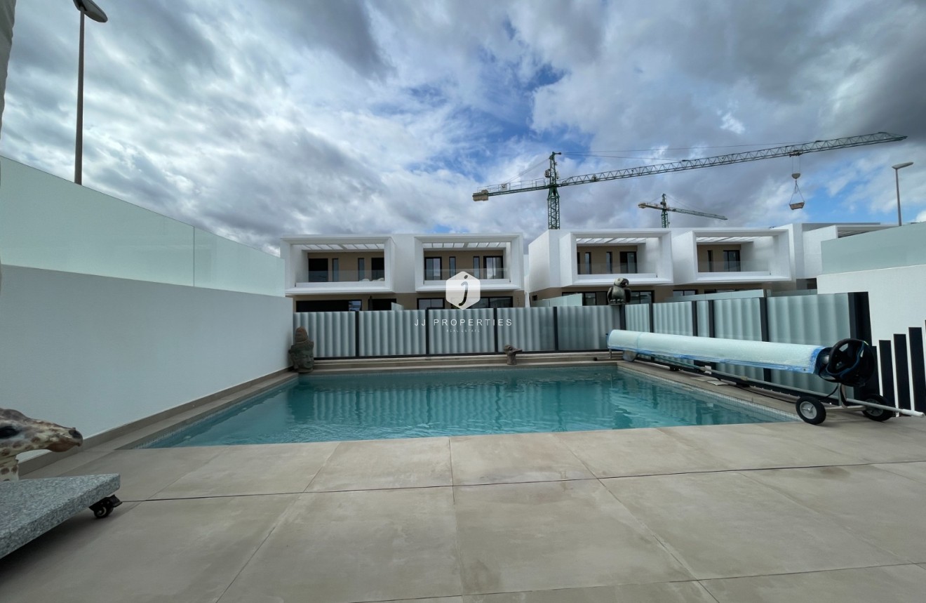 Tweedehands - Villa -
Dolores - Costa Blanca