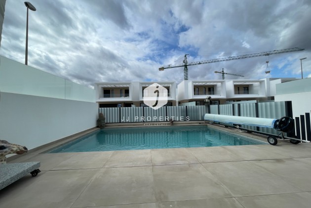 Tweedehands - Villa -
Dolores - Costa Blanca