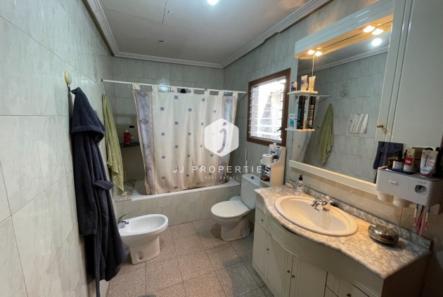 Resale - Chalet -
Benejúzar - Inland