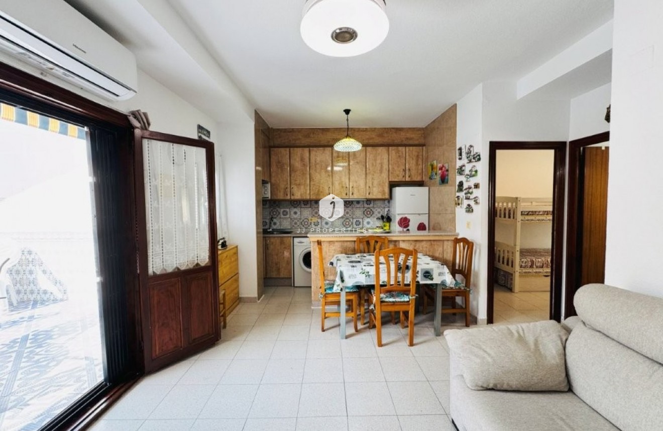 Tweedehands - Appartement / flat -
La Mata - Costa Blanca