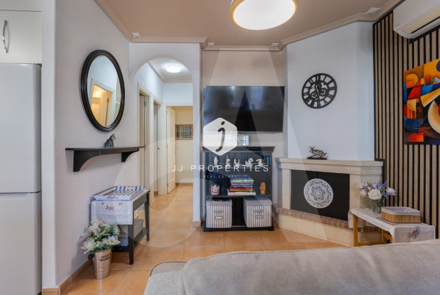 Tweedehands - Villa -
Guardamar del Segura - El Raso