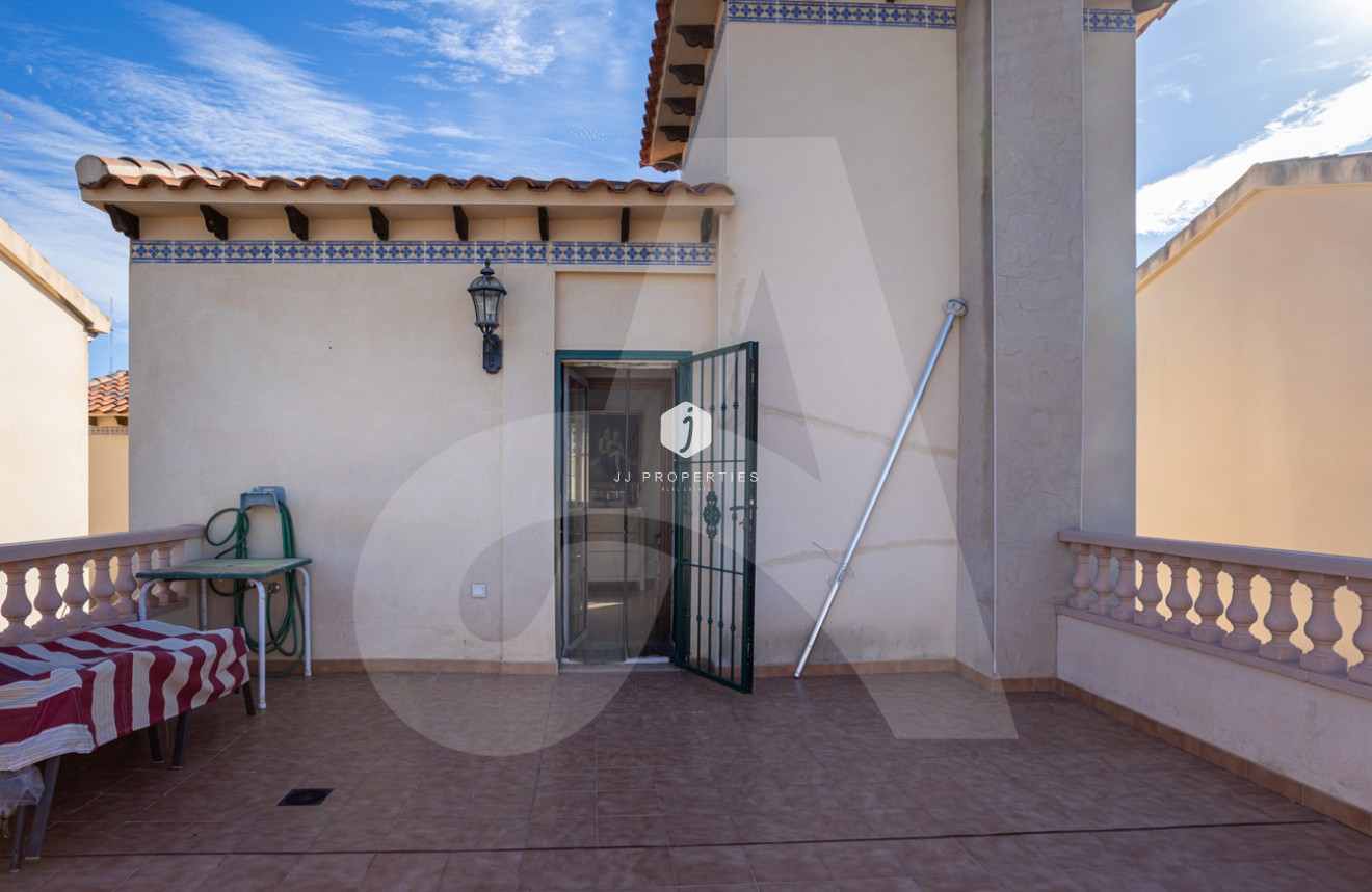 Tweedehands - Villa -
Guardamar del Segura - El Raso