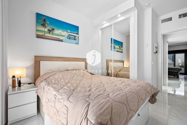 Tweedehands - Appartement / flat -
Guardamar del Segura - Costa Blanca