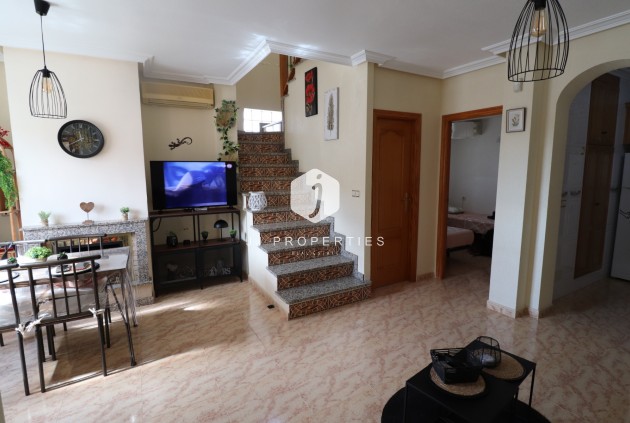 Tweedehands - Chalet -
Orihuela Costa - Costa Blanca