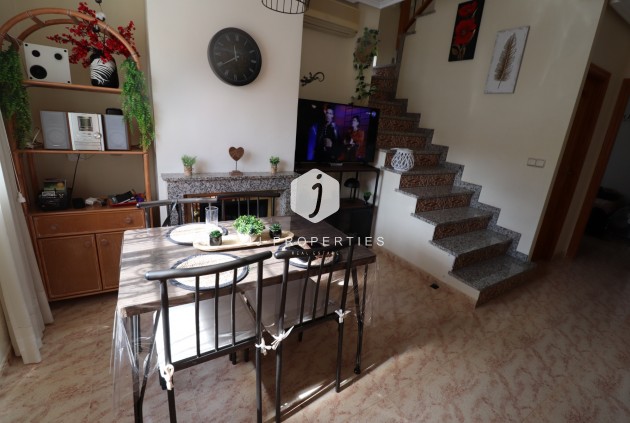 Tweedehands - Chalet -
Orihuela Costa - Costa Blanca