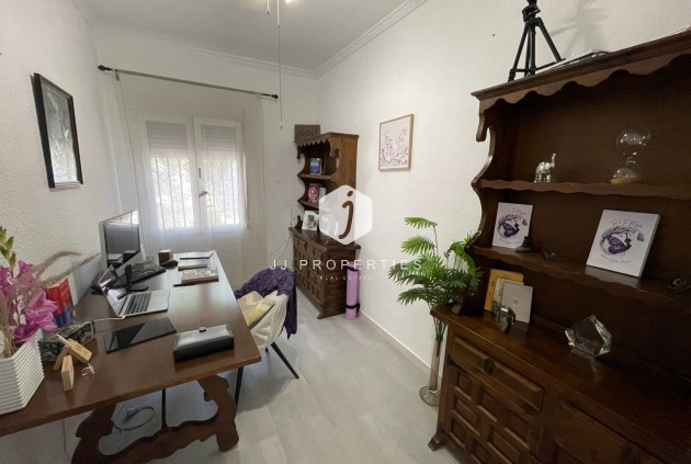 Tweedehands - Villa -
Ciudad Quesada - Costa Blanca