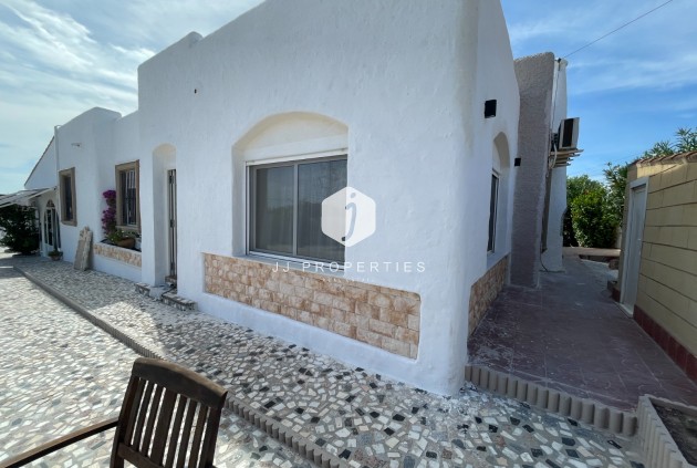 Tweedehands - Villa -
Ciudad Quesada - Costa Blanca