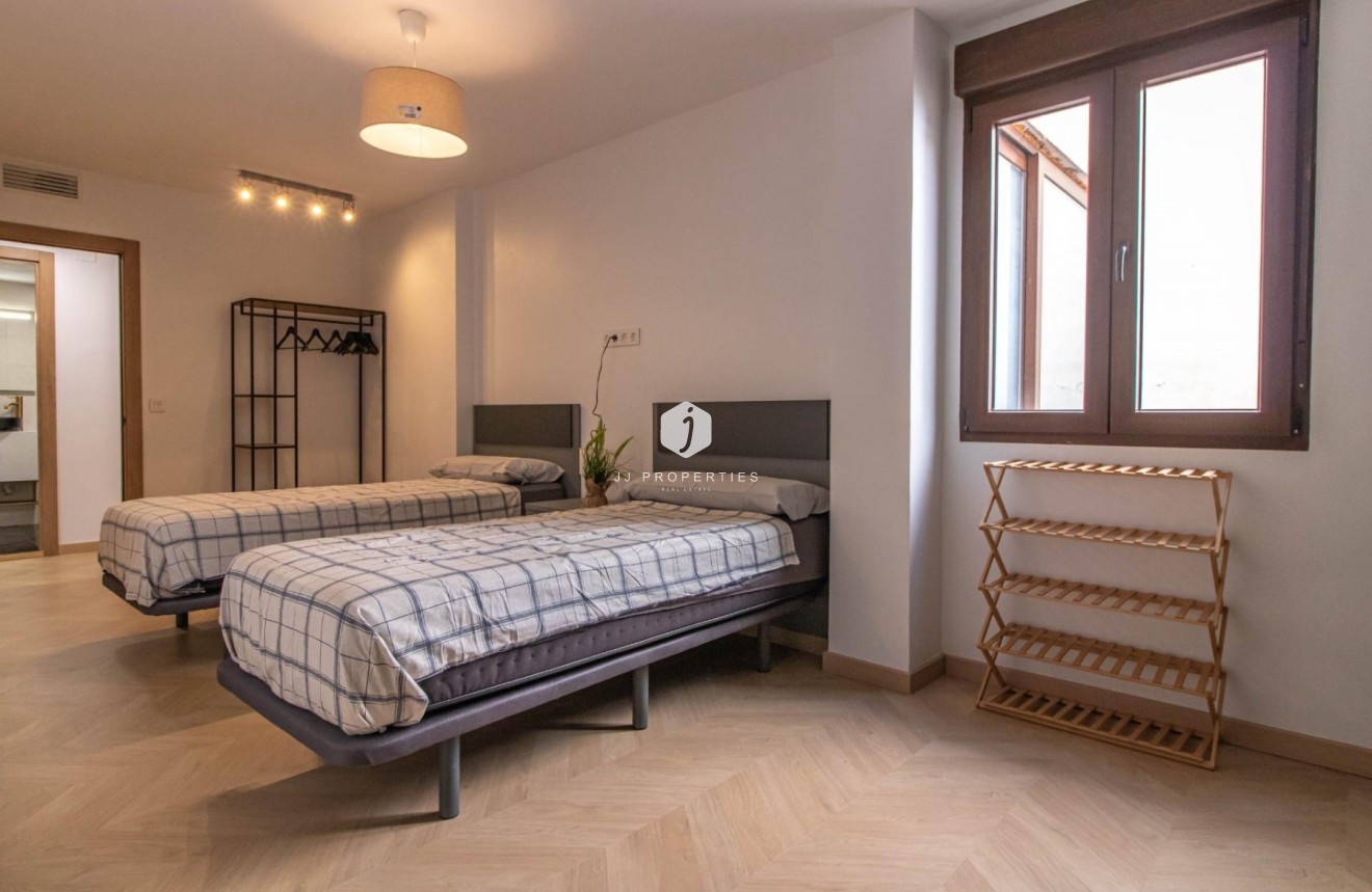 Tweedehands - Appartement / flat -
Torrevieja - Costa Blanca