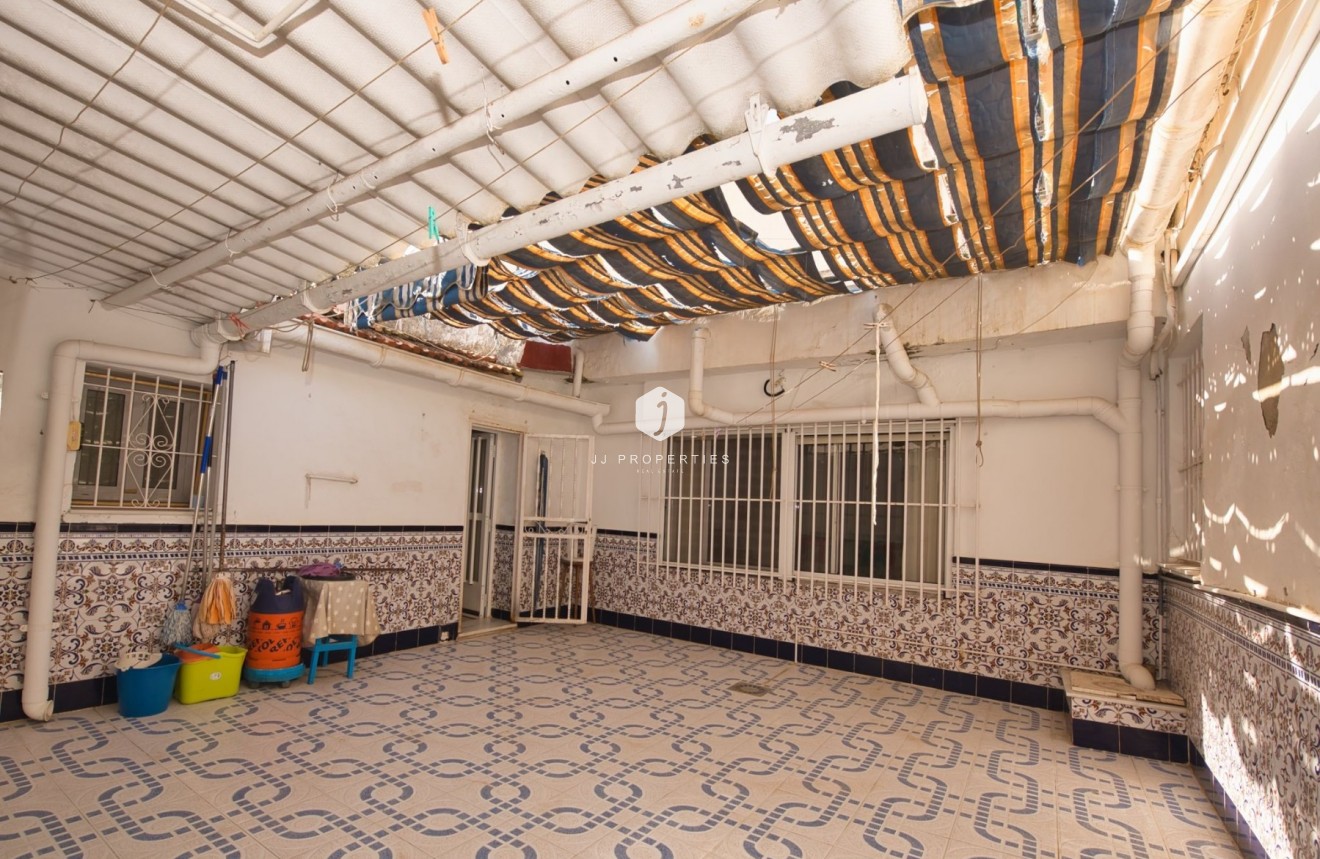 Tweedehands - Chalet -
Benijofar - Costa Blanca