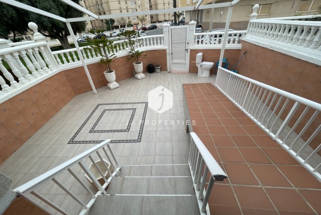 Tweedehands - Chalet -
Guardamar del Segura - Costa Blanca