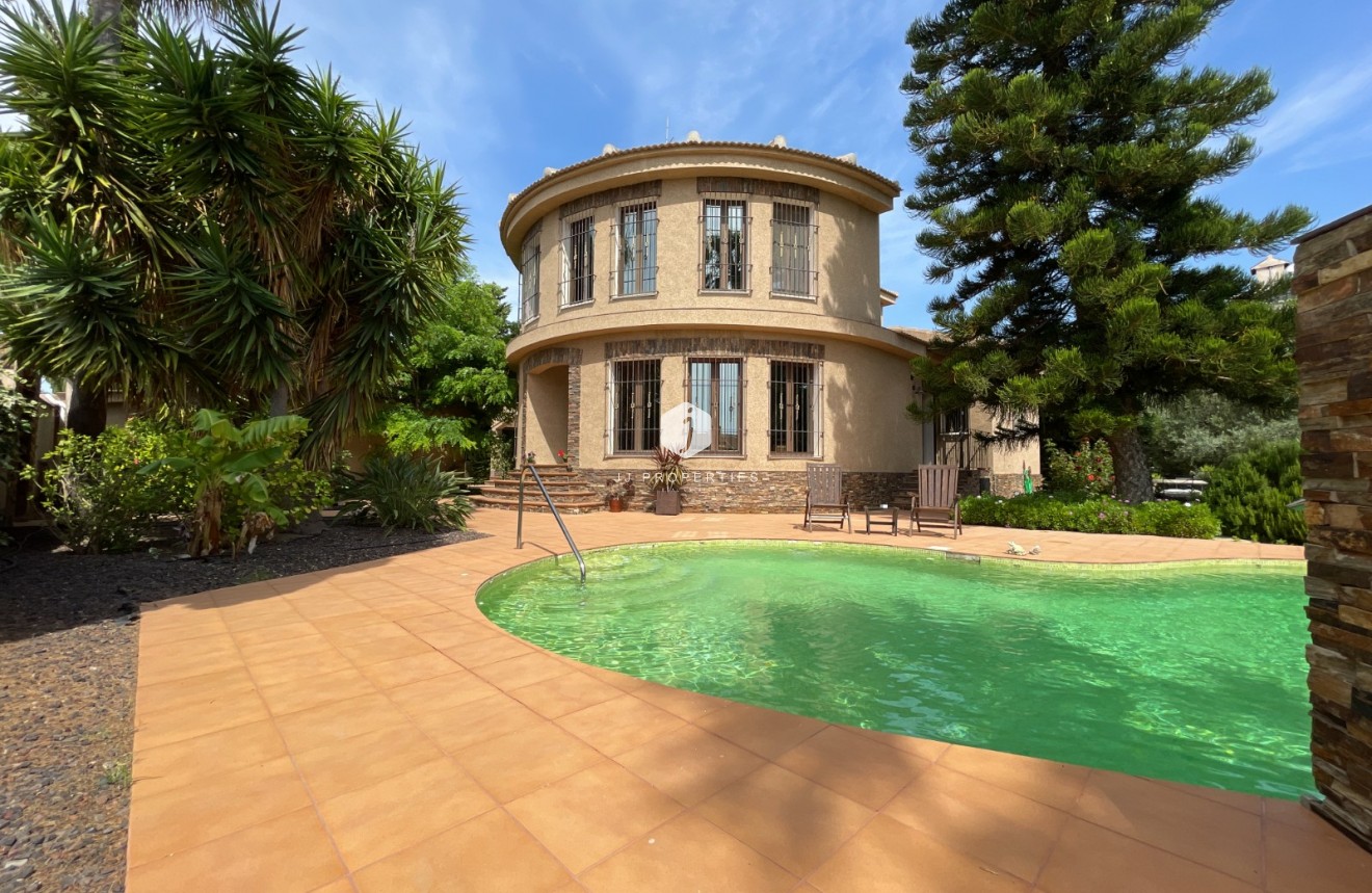 Tweedehands - Villa -
Rojales - Inland