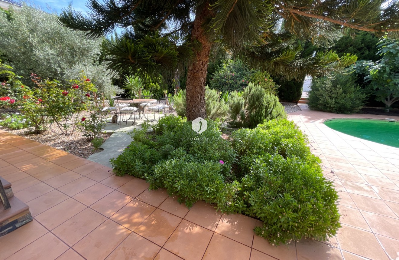 Tweedehands - Villa -
Rojales - Inland