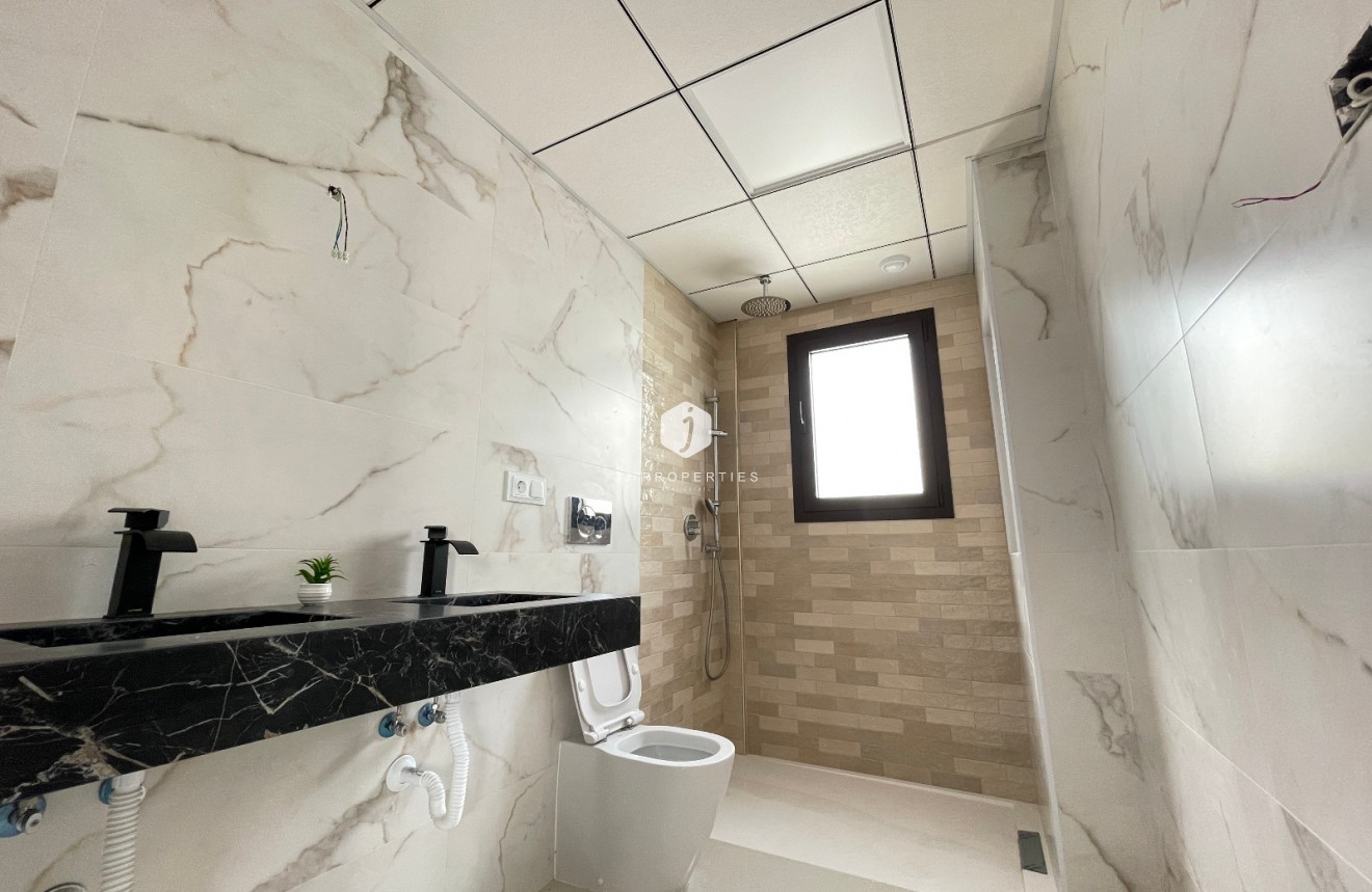 Tweedehands - Villa -
Ciudad Quesada - Costa Blanca