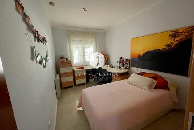 Tweedehands - Villa -
Albatera - Inland