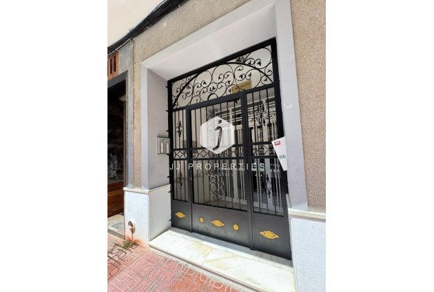 Tweedehands - Penthouse -
Torrevieja - Costa Blanca