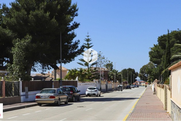 Nieuwbouw Woningen - Villa -
San Fulgencio - La Escuera