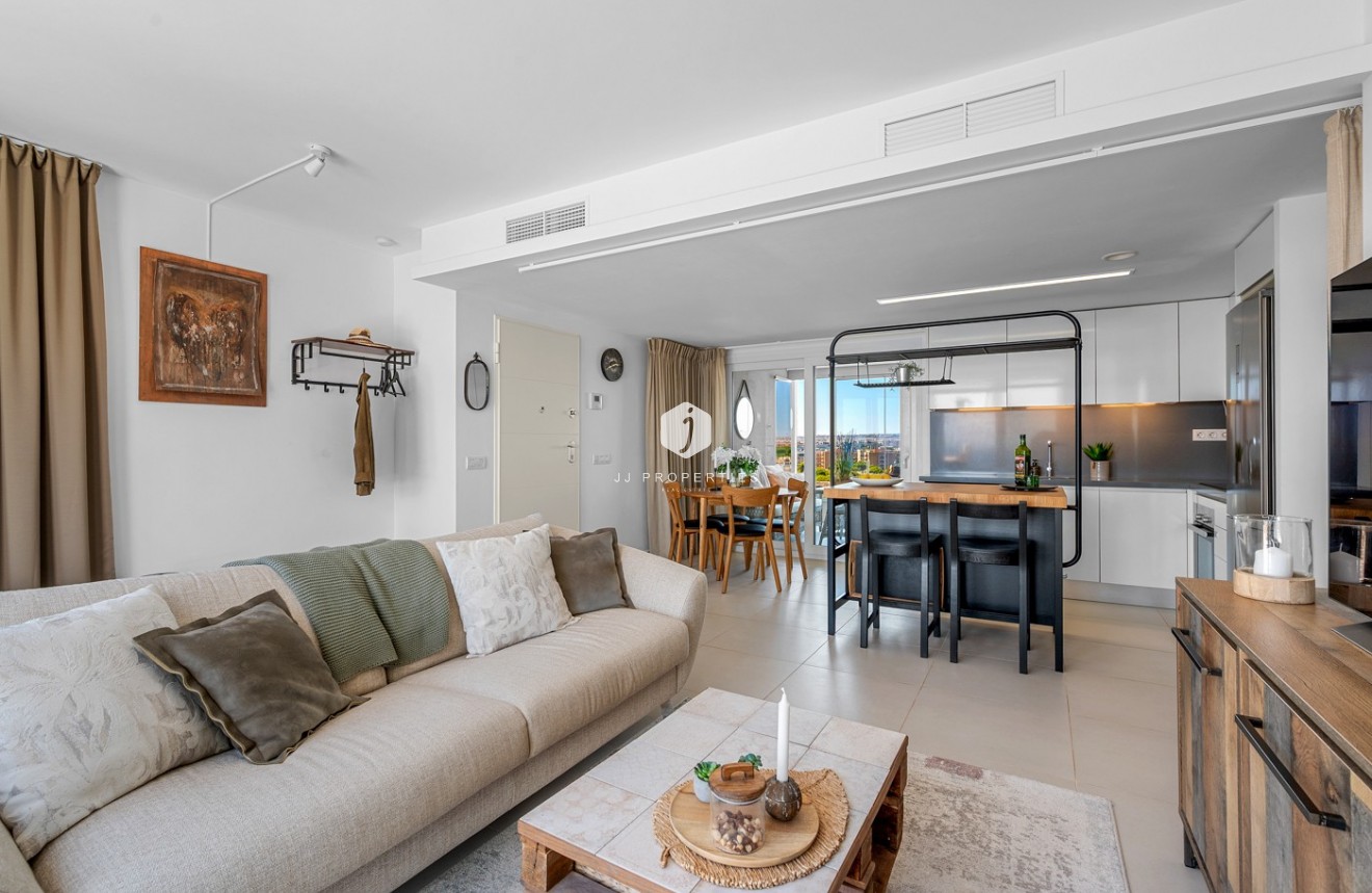 Tweedehands - Appartement / flat -
Torrevieja - Costa Blanca