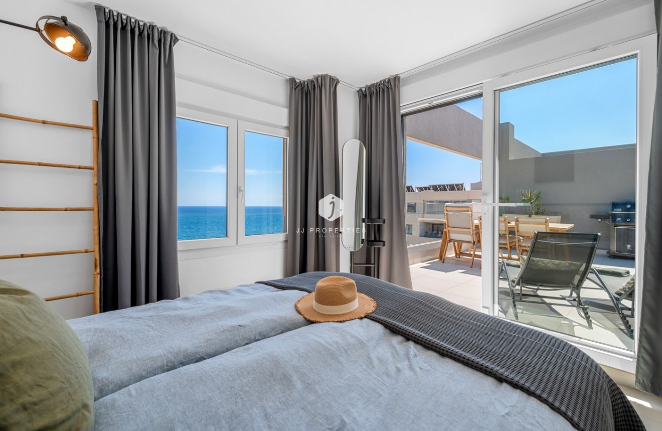 Tweedehands - Appartement / flat -
Torrevieja - Costa Blanca