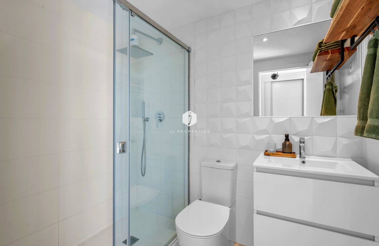 Tweedehands - Appartement / flat -
Torrevieja - Costa Blanca