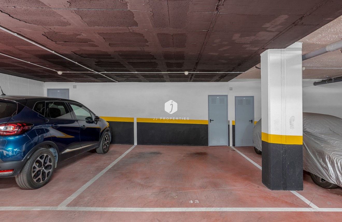 Tweedehands - Appartement / flat -
Torrevieja - Costa Blanca