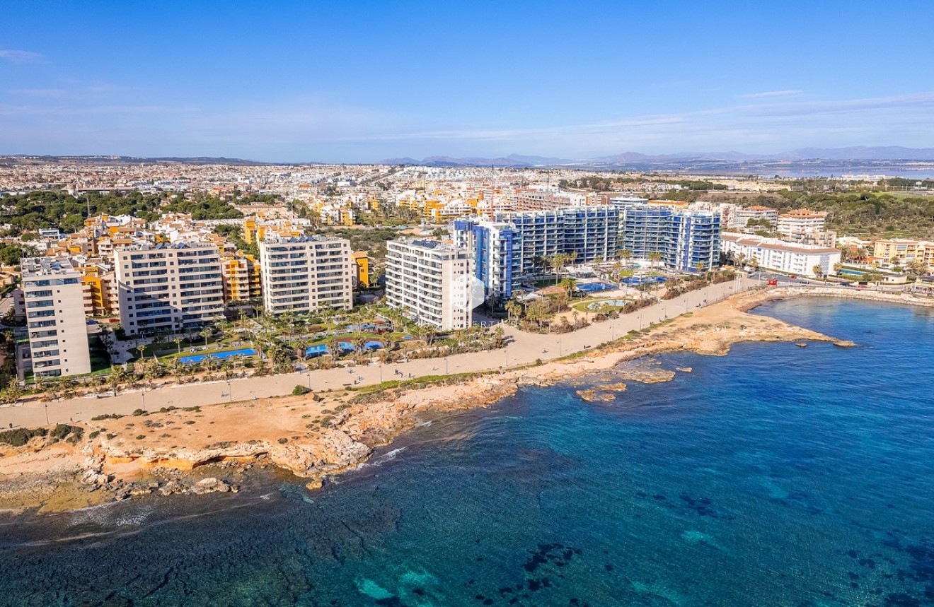Tweedehands - Appartement / flat -
Torrevieja - Costa Blanca