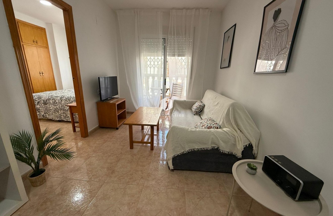 Tweedehands - Appartement / flat -
Torrevieja - Habaneras