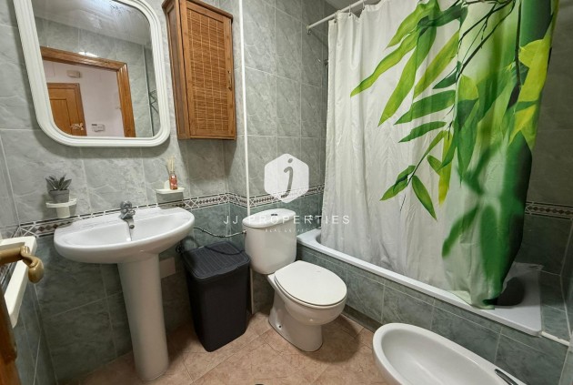 Tweedehands - Appartement / flat -
Torrevieja - Habaneras