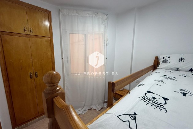 Tweedehands - Appartement / flat -
Torrevieja - Habaneras
