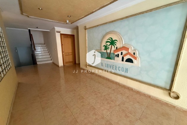 Tweedehands - Appartement / flat -
Torrevieja - Habaneras