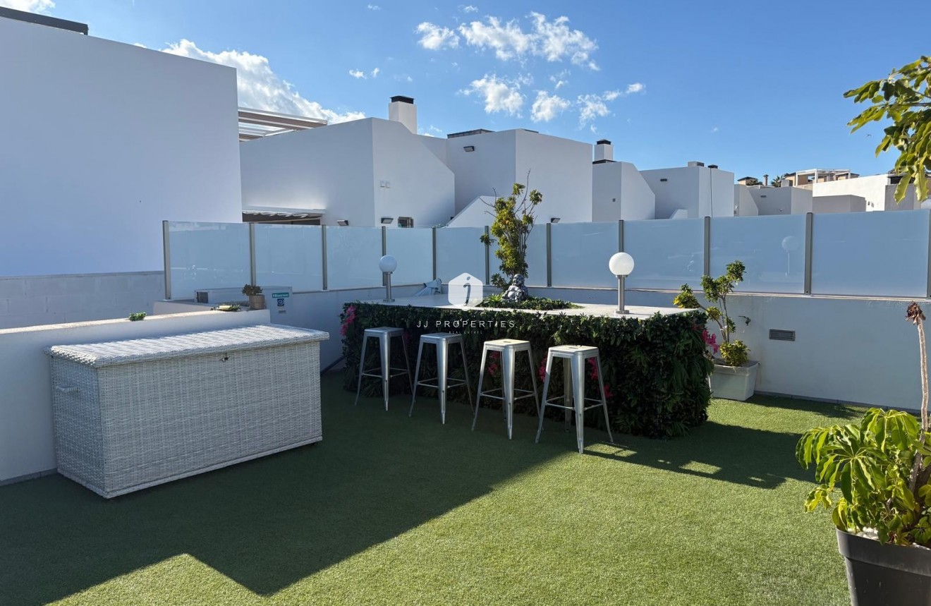 Tweedehands - Villa -
Orihuela Costa - Costa Blanca