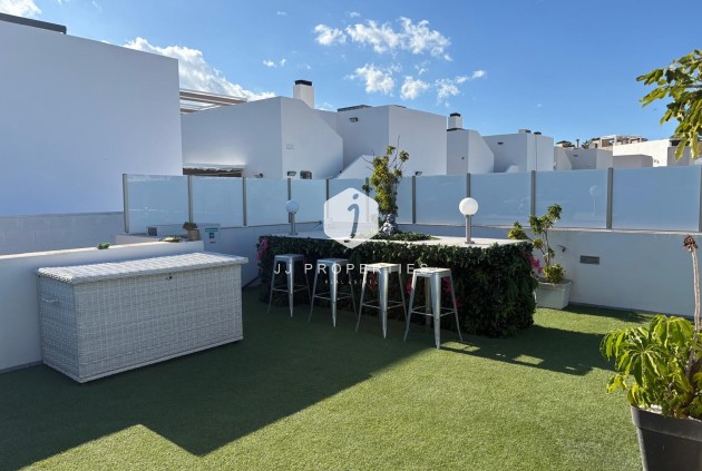 Tweedehands - Villa -
Orihuela Costa - Costa Blanca