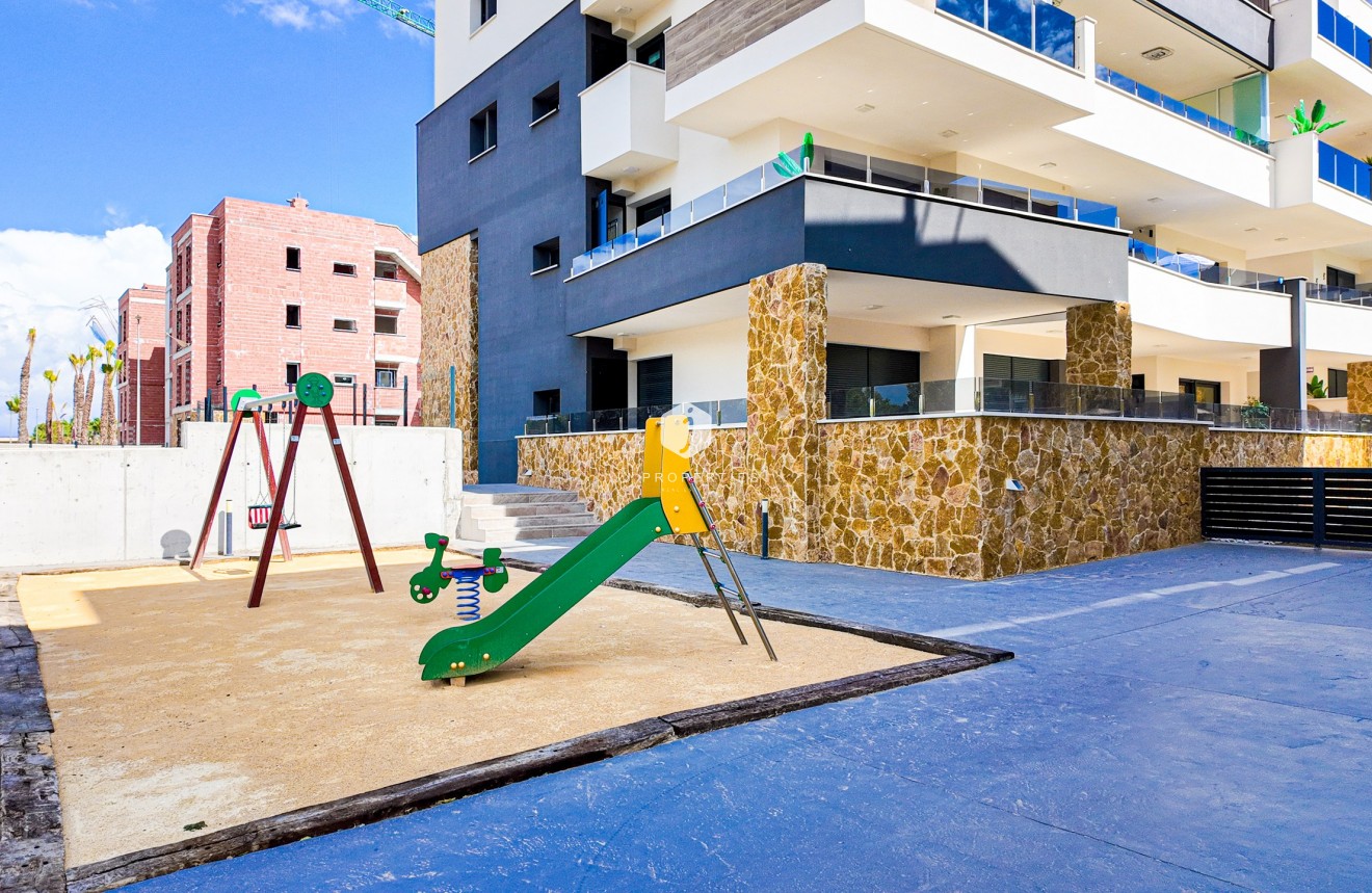 Tweedehands - Appartement / flat -
Orihuela Costa - Costa Blanca