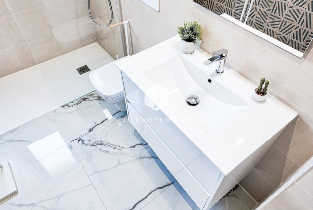 Tweedehands - Appartement / flat -
Orihuela Costa - Costa Blanca