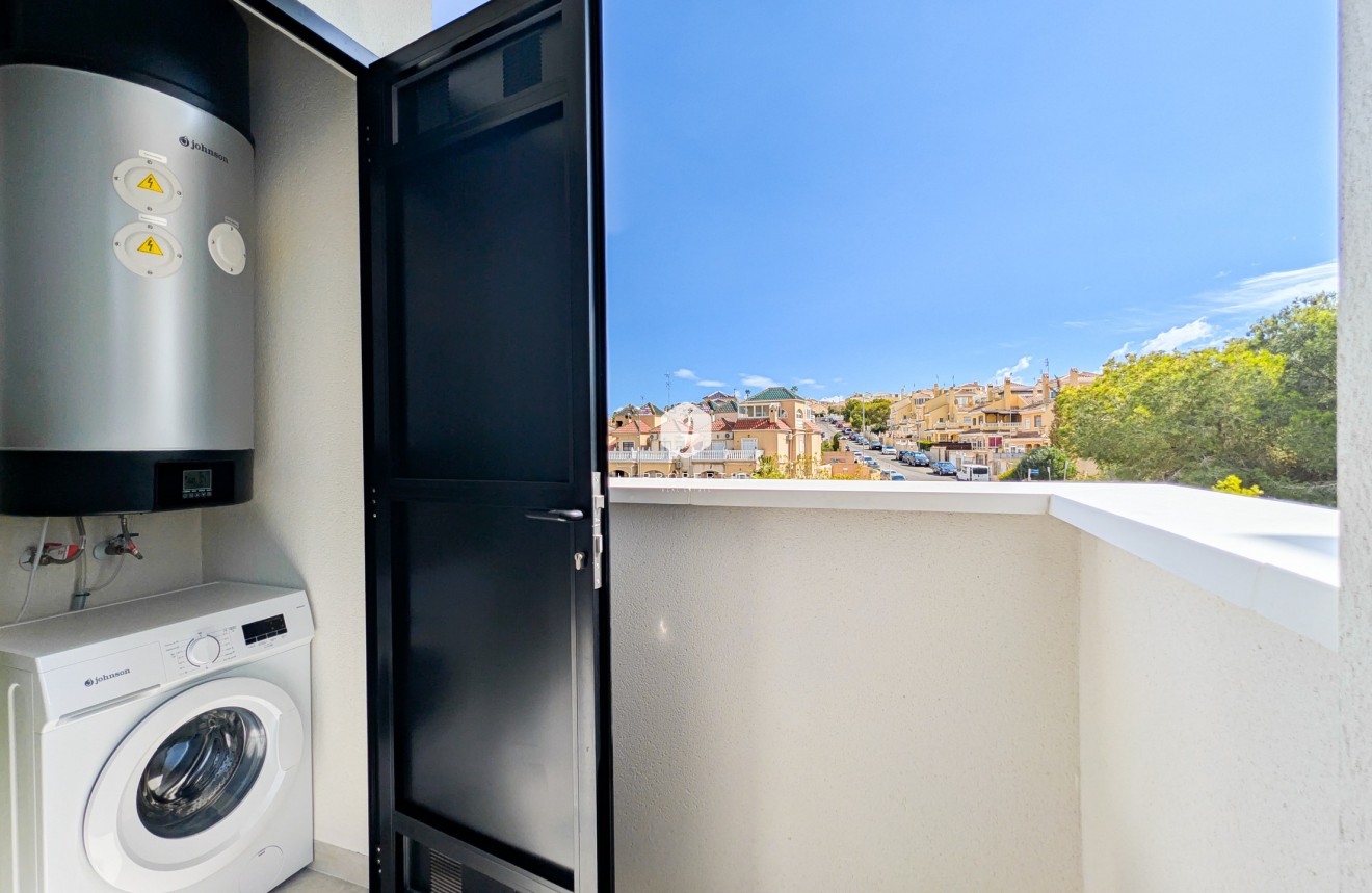 Tweedehands - Appartement / flat -
Orihuela Costa - Costa Blanca