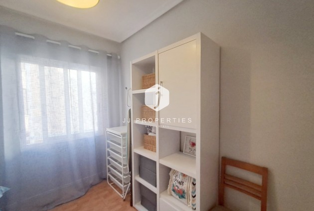 Tweedehands - Appartement / flat -
Torrevieja - Costa Blanca