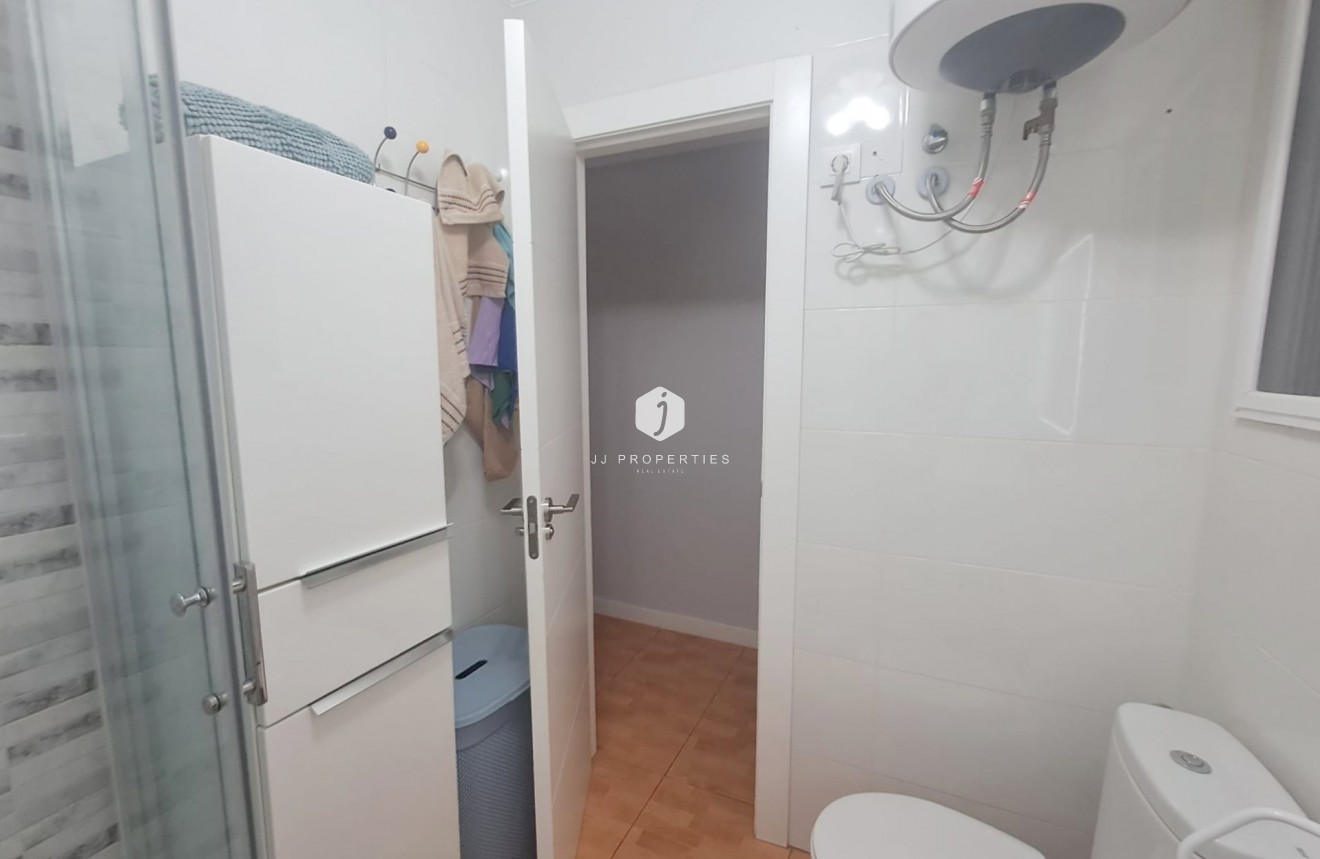 Tweedehands - Appartement / flat -
Torrevieja - Costa Blanca