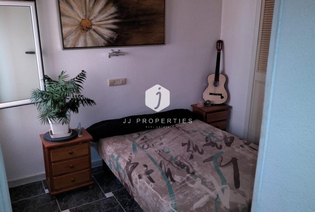 Tweedehands - Appartement / flat -
Torrevieja - La Mata