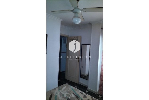 Tweedehands - Appartement / flat -
Torrevieja - La Mata