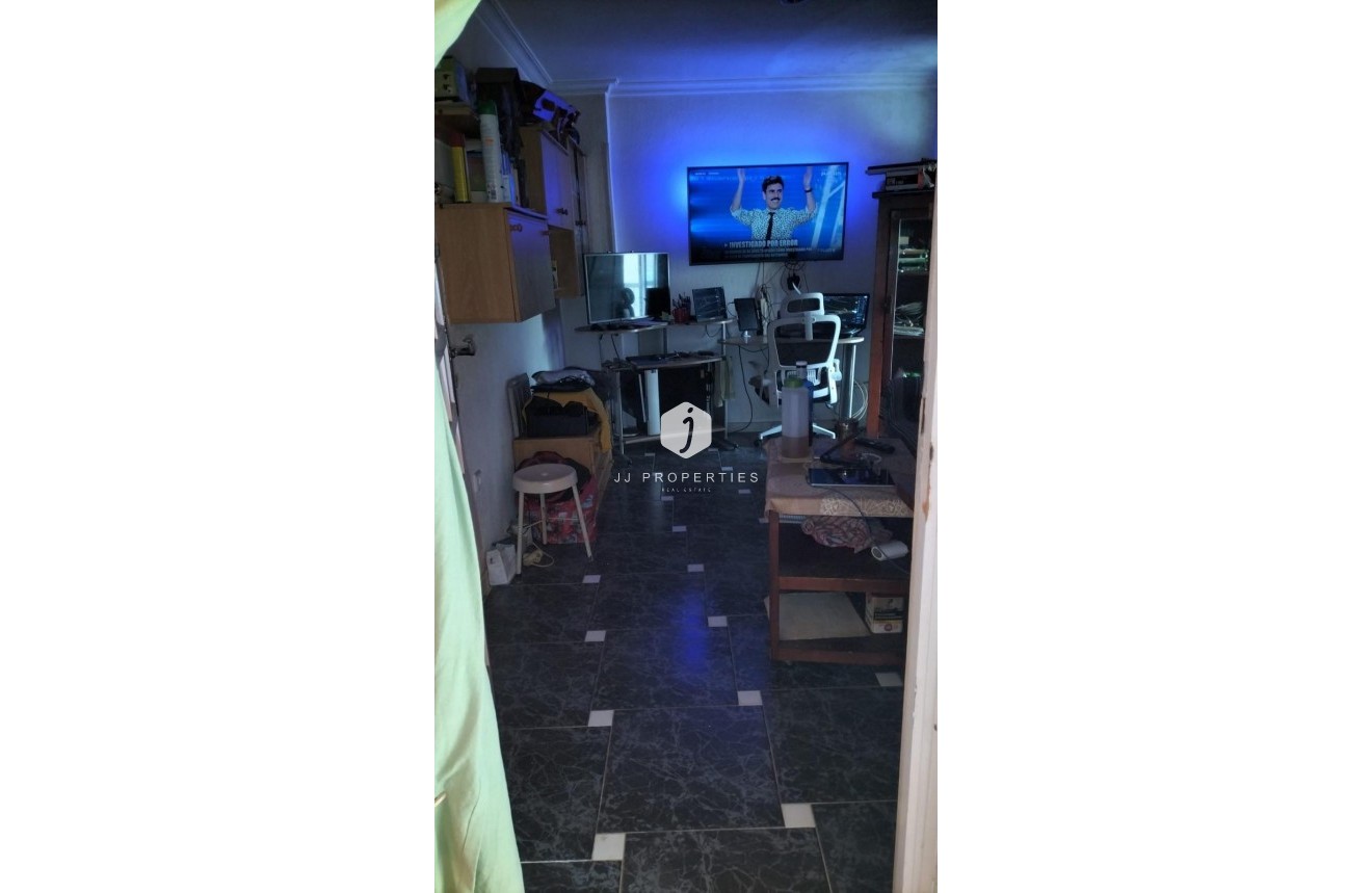 Tweedehands - Appartement / flat -
Torrevieja - La Mata