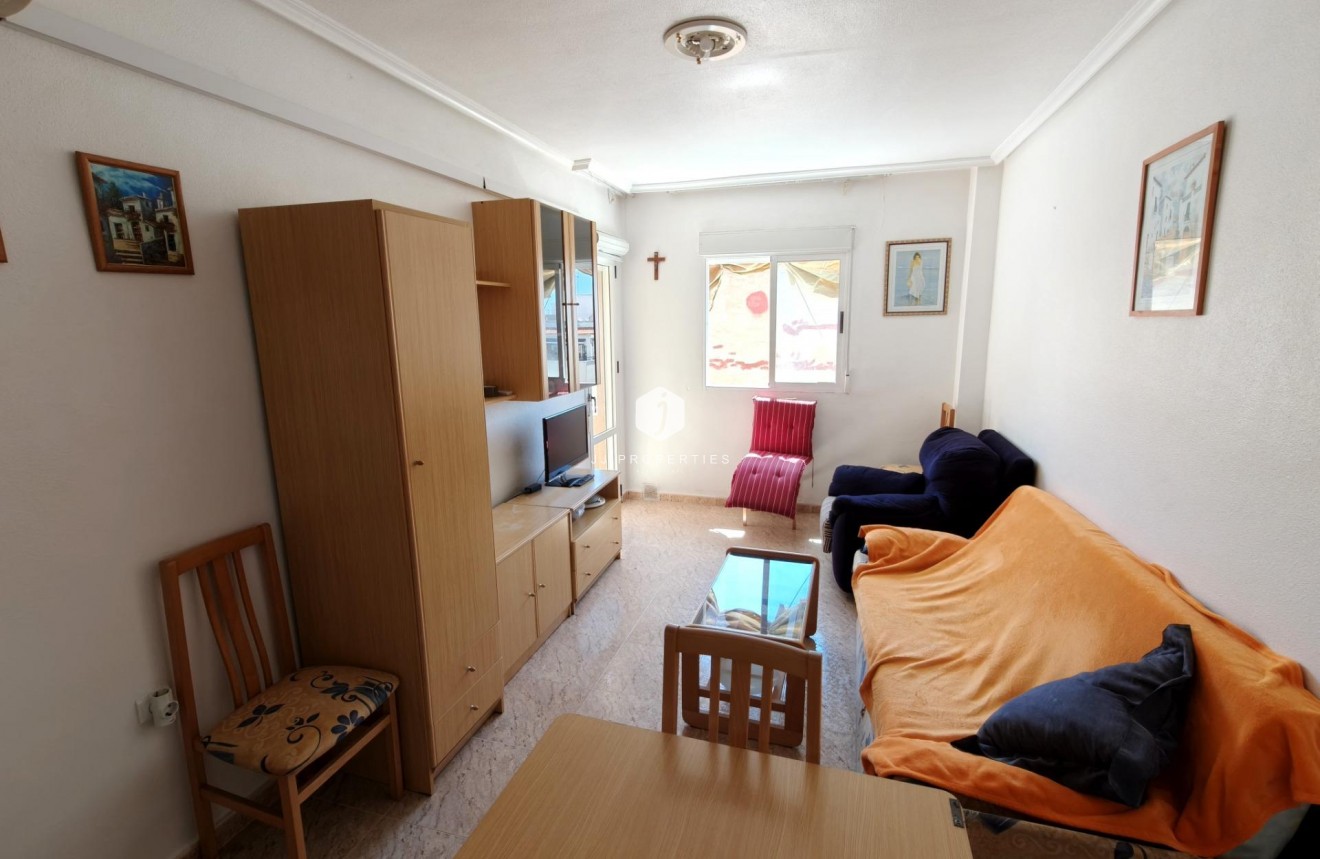Resale - Apartment / flat -
Torrevieja - Estacion de autobuses