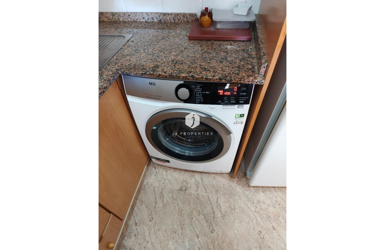 Resale - Apartment / flat -
Torrevieja - Estacion de autobuses